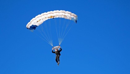 开云网页-对战策略：台球比赛中的心理博弈，台球比赛如何调整心态