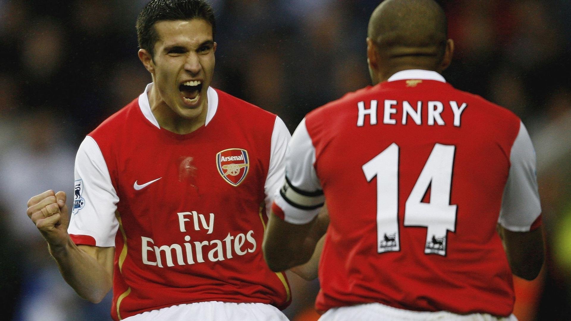 《虚拟现实电竞：沉浸式体验成新宠》，虚拟现实沉浸性