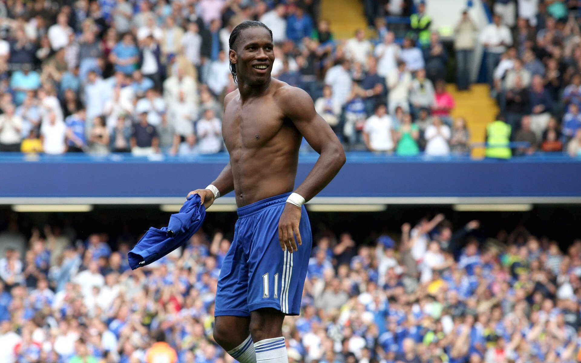 伯恩利客场大胜切尔西，夺冠前景渐行渐近，伯恩利vs莱切斯特城