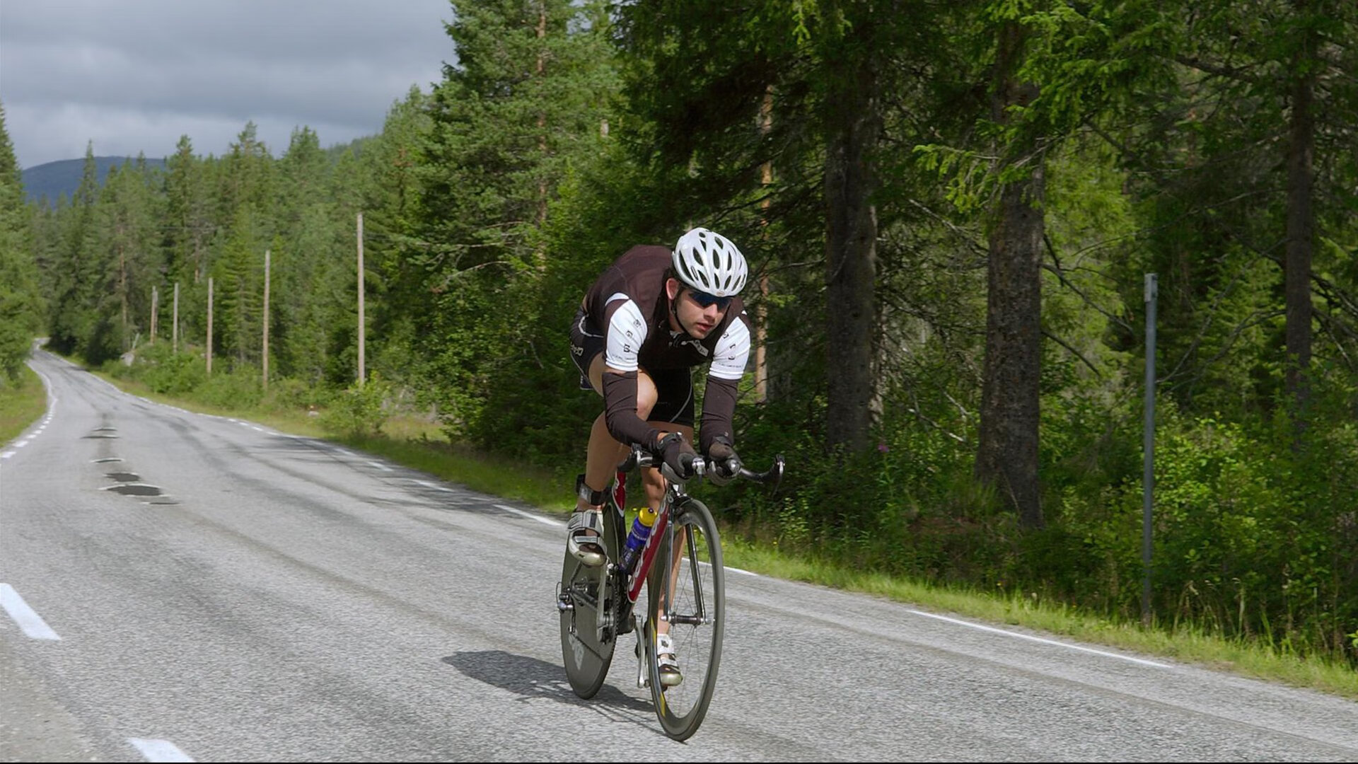 史上最“恐怖”的一节：斯托亚科维奇在第三节多次投中三分，逆转眉睫！